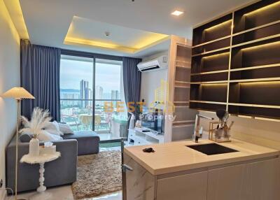 1 Bedroom Condo in The Peak Towers Pratumnak C011980