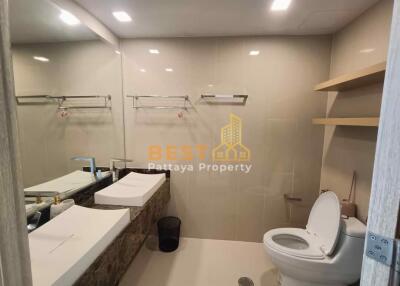 1 Bedroom Condo in The Peak Towers Pratumnak C011980