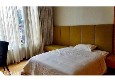 Spacious 4 Bedroom Condo for Rent near BTS Chit Lom (7 mins walk) at Park Chidlom