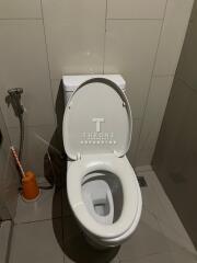 Bathroom toilet