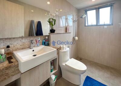 2 Bedrooms Condo in The Jewel Pratumnak Pratumnak C011742