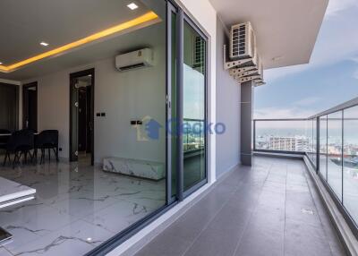 2 Bedrooms Condo in Arcadia Millennium Tower South Pattaya C011739