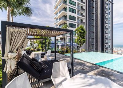 2 Bedrooms Condo in Arcadia Millennium Tower South Pattaya C011739