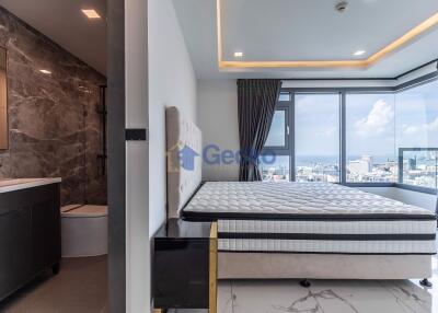 2 Bedrooms Condo in Arcadia Millennium Tower South Pattaya C011739