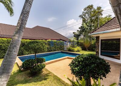 3 Bedrooms House in Pattaya Land & House East Pattaya H011738