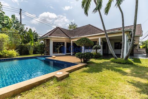 3 Bedrooms House in Pattaya Land & House East Pattaya H011738