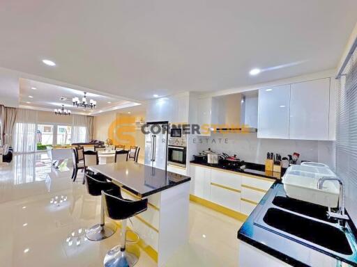 3 bedroom House in Baan Dusit Pattaya Hill 5 Huay Yai