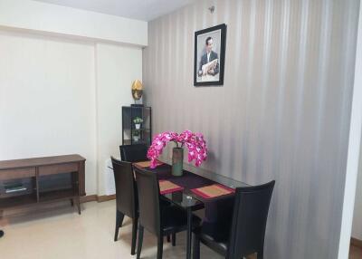 Two bedroom condo to rent on 29th floor of Supalai Monte 1