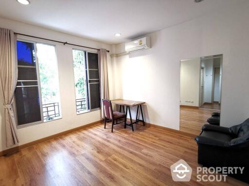 3-BR Townhouse at Ban Klang Krung Grande Vienna Rama 3 in Bang Phong Phang (ID 513113)