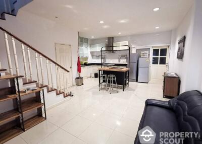 3-BR Townhouse at Ban Klang Krung Grande Vienna Rama 3 in Bang Phong Phang (ID 513113)