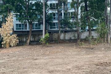 A land for rent with construction in Muang Chiang Mai