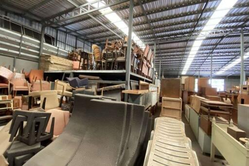 A warehouse for sale in Doi Saket, Chiang Mai