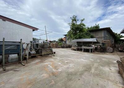 A warehouse for sale in Doi Saket, Chiang Mai