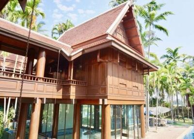 Luxurious Thai Lanna house for sale in San Sai, Chiang Mai