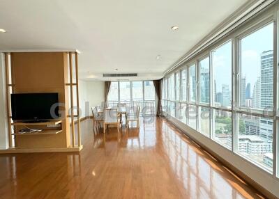 3-Bedrooms plus study room - Sukhumvit Asok BTS