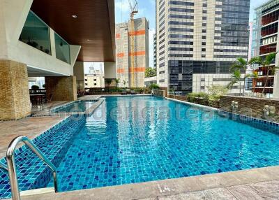 3-Bedrooms plus study room - Sukhumvit Asok BTS