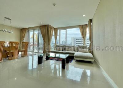 3 Bedrooms Furnished Condo For Rent The Fullerton Sukhumvit 57-61