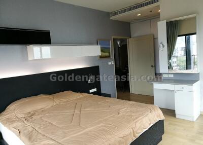 2 Bedrooms Furnished Condo for rent at Noble Reveal Ekkamai