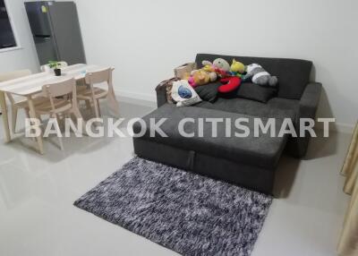 Townhouse at Pleno Ramintra Bangchan Station for rent