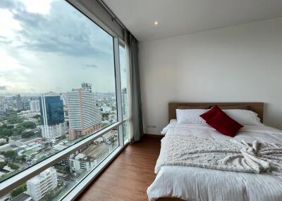 Condo for Rent at Fullerton Sukhumvit