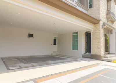 House for Rent, Sale at Nantawan bangna km.7