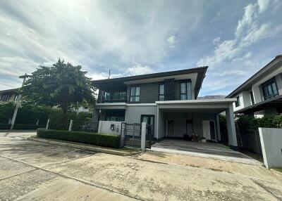 For Rent Pathum Thani Single House Setthasiri Wongwaen-Lamlukka Lam Luk Ka