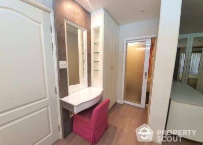 1-BR Condo at Lumpini Place Rama Iv-Sathorn near MRT Khlong Toei