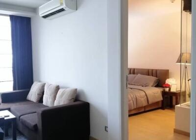 1-BR Condo at Via 49 near BTS Phrom Phong