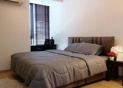 1-BR Condo at Via 49 near BTS Phrom Phong