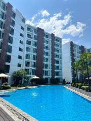 Tastefully Designed 1 Bedroom Condo For Sale in The One Condo