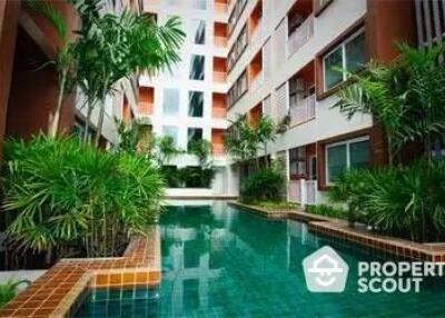 1-BR Condo at The Plenary Sathorn near BTS Wongwian Yai