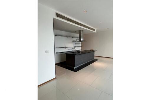 Available 3 bedrooms + maidroom  The Emporio Place