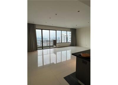 Available 3 bedrooms + maidroom  The Emporio Place