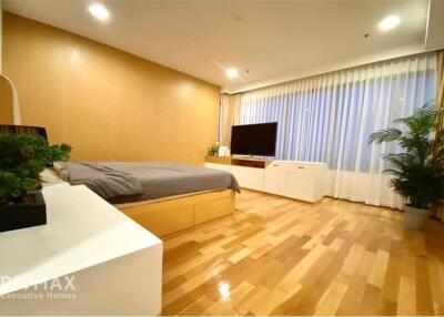 Renovated 3 Bedroom Condo for Rent near BTS Phrom Phong (14 Mins Walk)