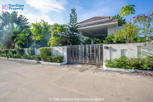 Beautiful Pool Villa in Hua Hin at Woodlands Residences