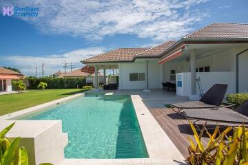 Luxury 4-Bedroom Pool Villa in Hua Hin at Mali Signature