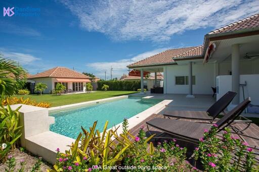 Luxury 4-Bedroom Pool Villa in Hua Hin at Mali Signature