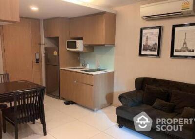 1-BR Condo at Socio Ruamrudee near BTS Nana