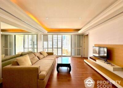 2-BR Condo at Somkid Gardens Condominium near BTS Chit Lom