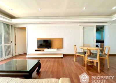 2-BR Condo at Somkid Gardens Condominium near BTS Chit Lom