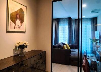 1-BR Condo at Noble Ploenchit near BTS Phloen Chit