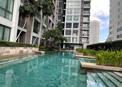 1-BR Condo at Quattro By Sansiri near BTS Thong Lor