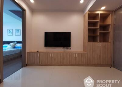 1-BR Condo at Supalai Oriental Sukhumvit 39 near MRT Phetchaburi