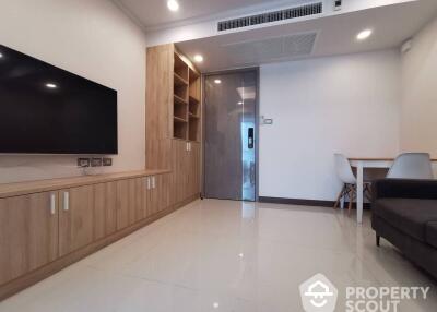 1-BR Condo at Supalai Oriental Sukhumvit 39 near MRT Phetchaburi