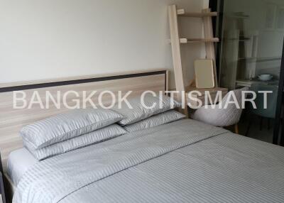 Condo at Life Asoke for rent