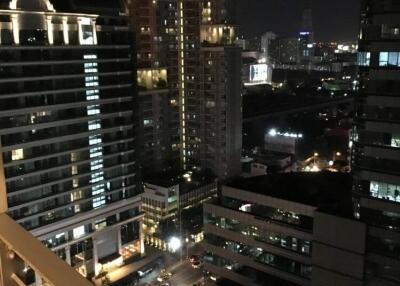 1-BR Condo at My Resort Bangkok Condominium near MRT Phetchaburi