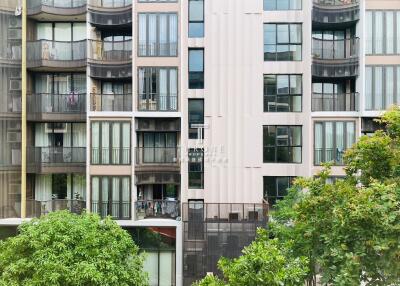 Exterior view of a modern apartment building