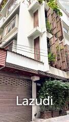 2 Bed 2 Bath 280 SQ.M Townhouse in Saladaeng