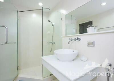 2 Bedroom Condo For Sale in The Address Sukhumvit 42, Khlong Toei, Bangkok