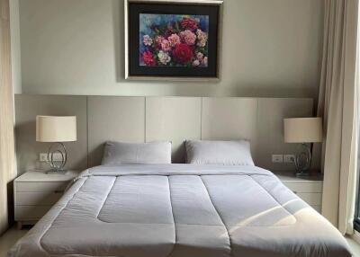 1-BR Condo at Noble Ploenchit near BTS Phloen Chit